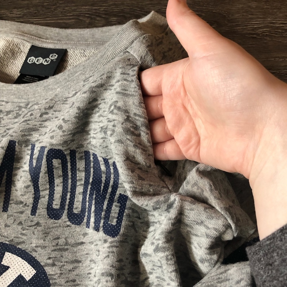 Brigham Young Girls Sweater - Picture 4 of 7